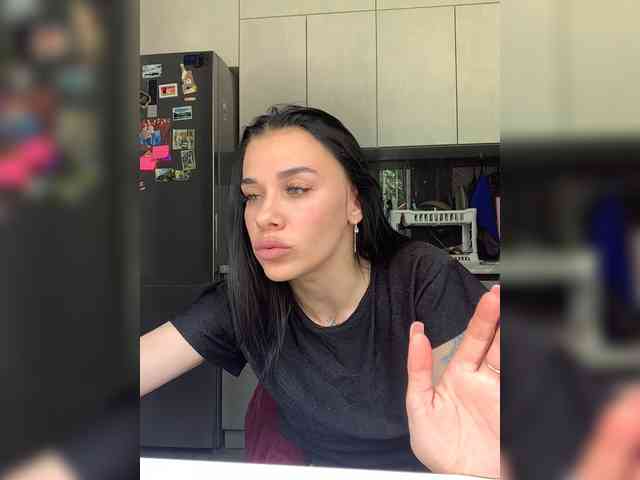 deva_maria webcam