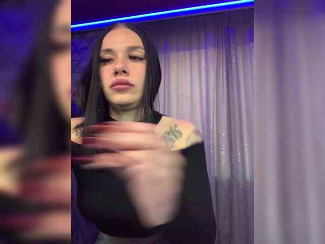 deva_maria webcam