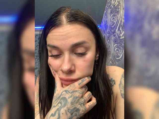 deva_maria webcam
