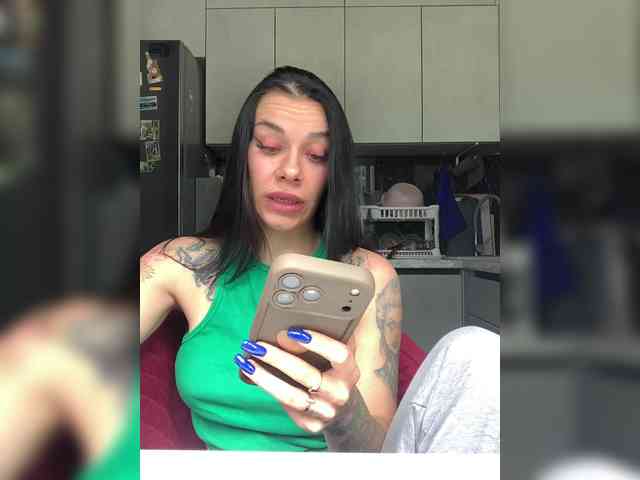 deva_maria webcam