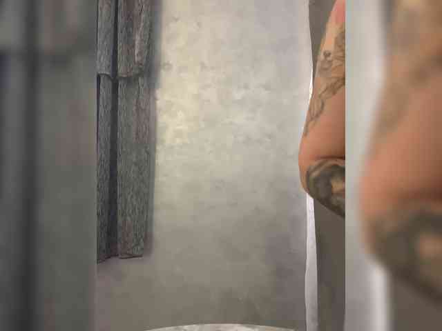 deva_maria webcam