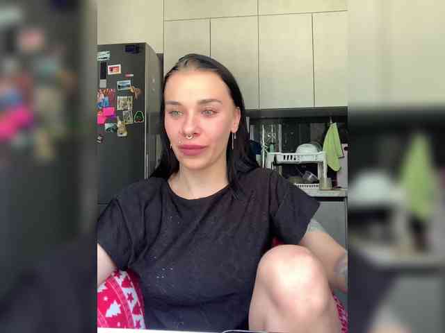 deva_maria webcam