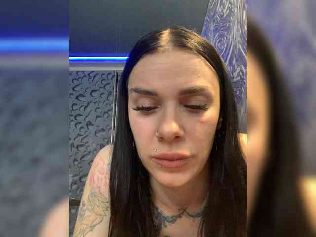 deva_maria webcam