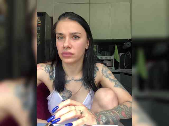 deva_maria webcam