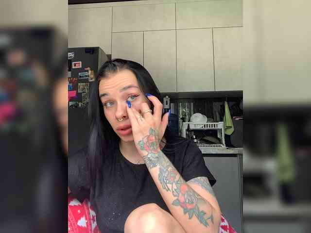 deva_maria webcam