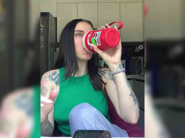 deva_maria webcam