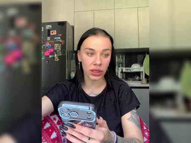 deva_maria webcam