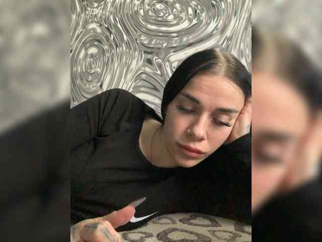 Модель: deva_maria