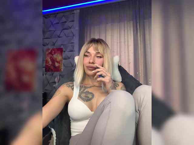 deva_maria webcam