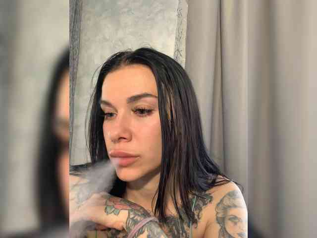 deva_maria webcam