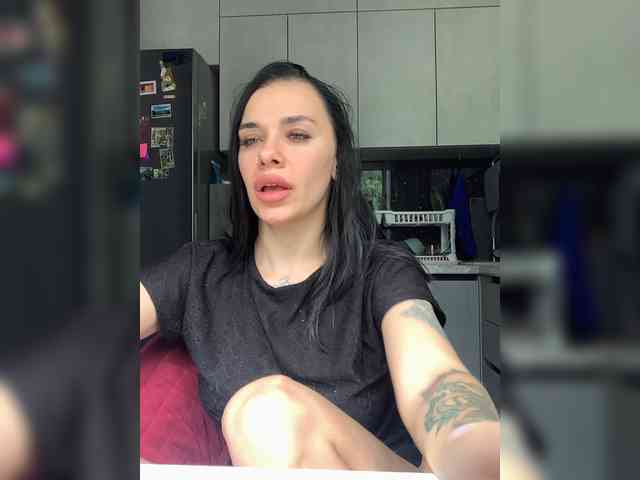 deva_maria webcam