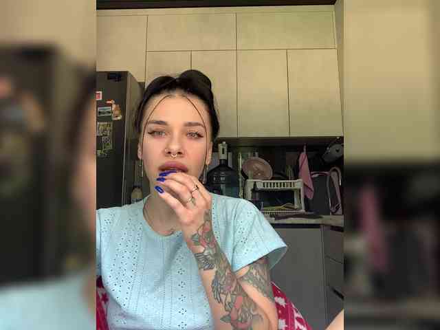 deva_maria webcam