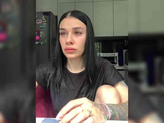 MaidenCrystal Sex Cam Show
