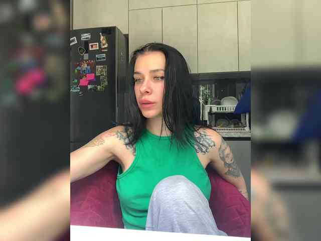 deva_maria webcam
