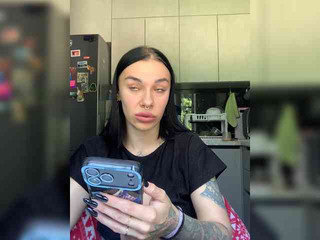 deva_maria webcam