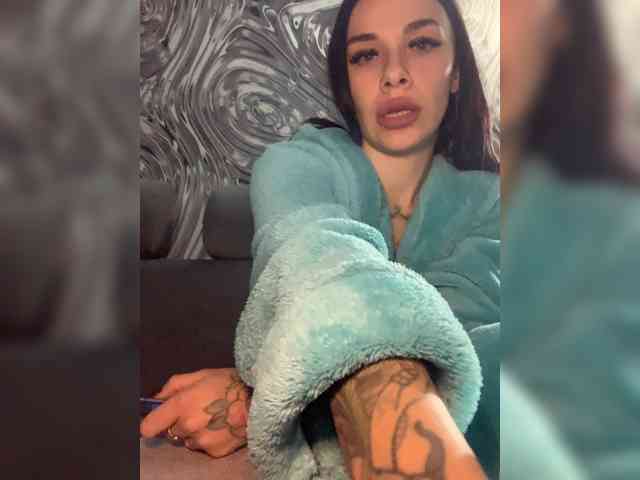 deva_maria webcam