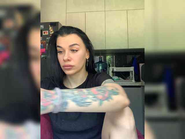 deva_maria webcam