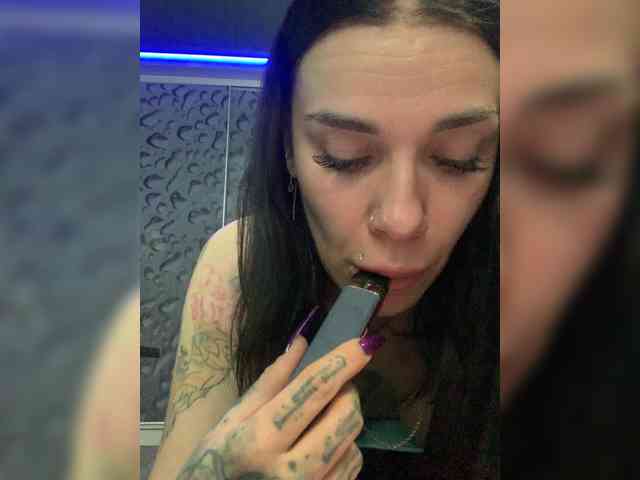 deva_maria webcam