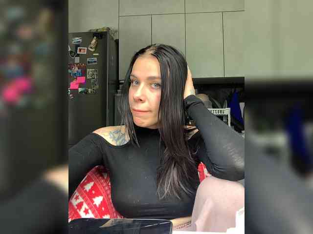 deva_maria webcam