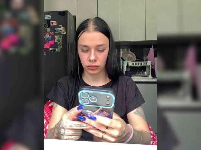 deva_maria webcam