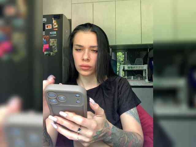 deva_maria webcam