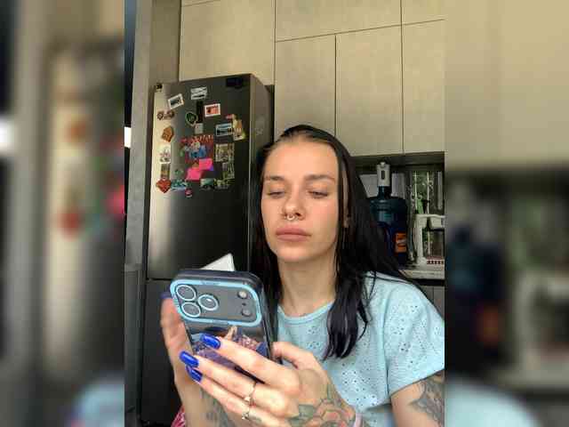 Модель: deva_maria