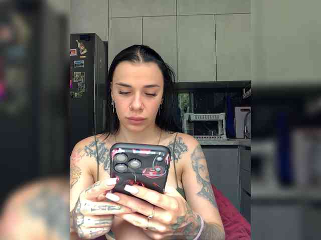 deva_maria webcam