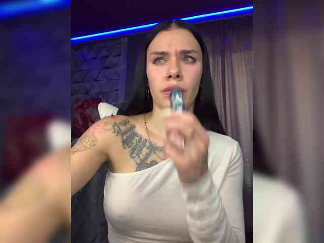 deva_maria webcam