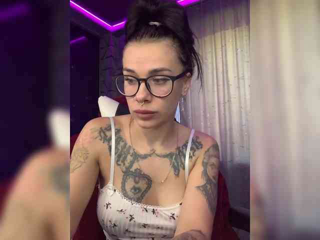 deva_maria webcam