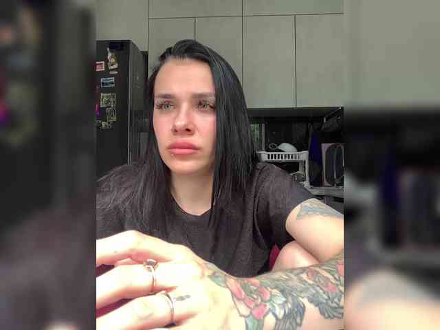 deva_maria webcam