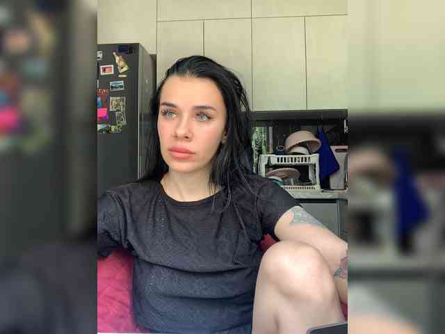 deva_maria webcam