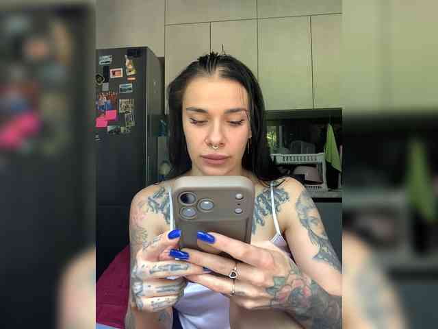 deva_maria webcam