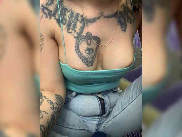 deva_maria webcam