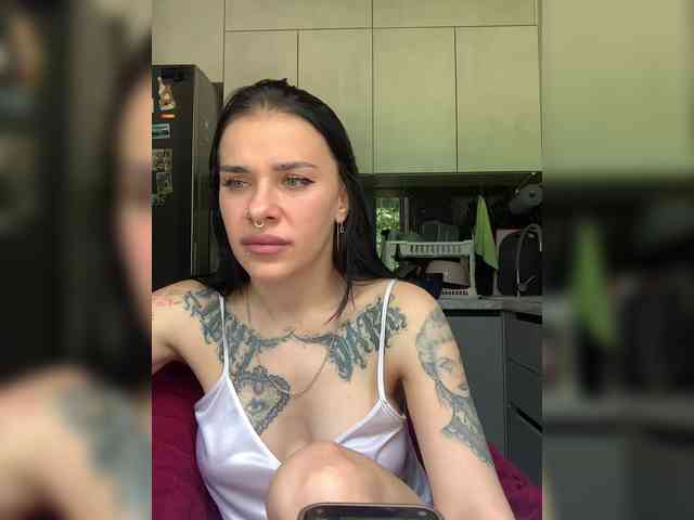 deva_maria webcam