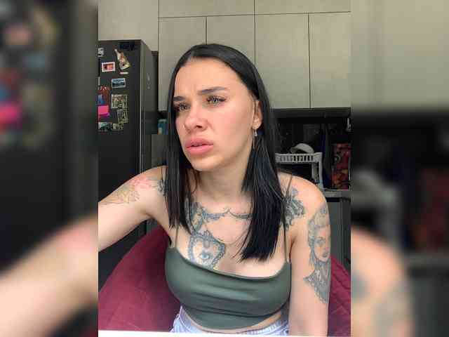 deva_maria webcam