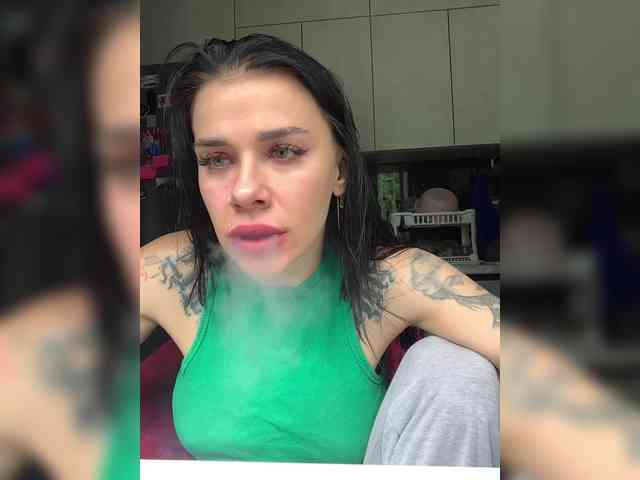 deva_maria webcam
