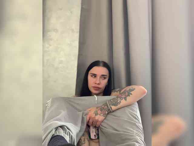 deva_maria webcam