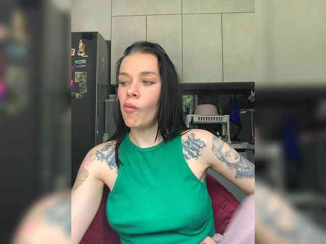 deva_maria webcam