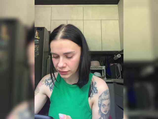 deva_maria webcam
