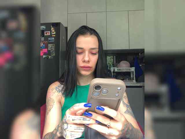 deva_maria webcam