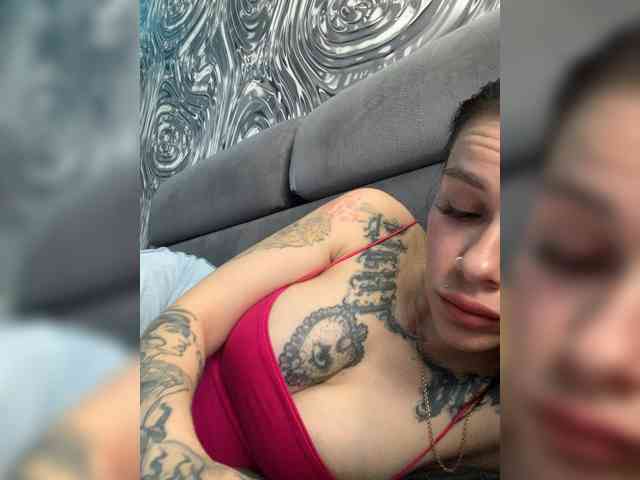 MaidenCrystal Live Webcam on BongaCams