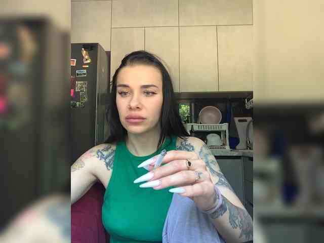 deva_maria webcam