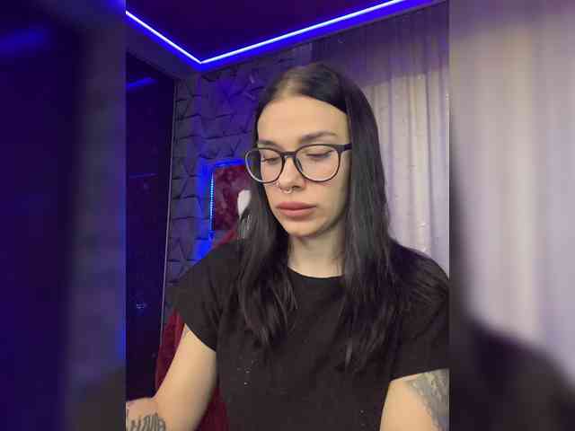 deva_maria webcam