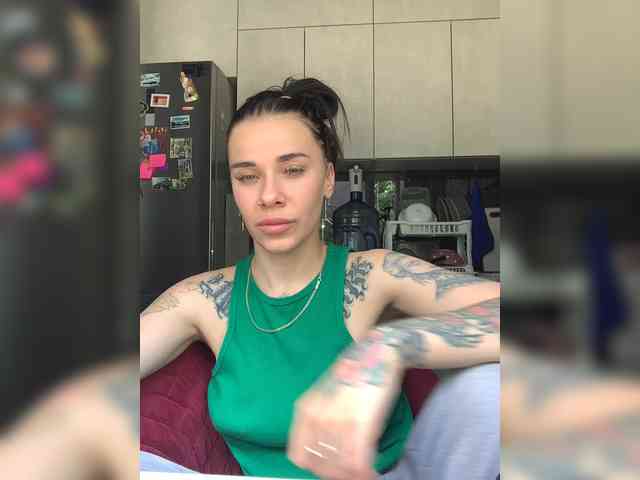 deva_maria webcam