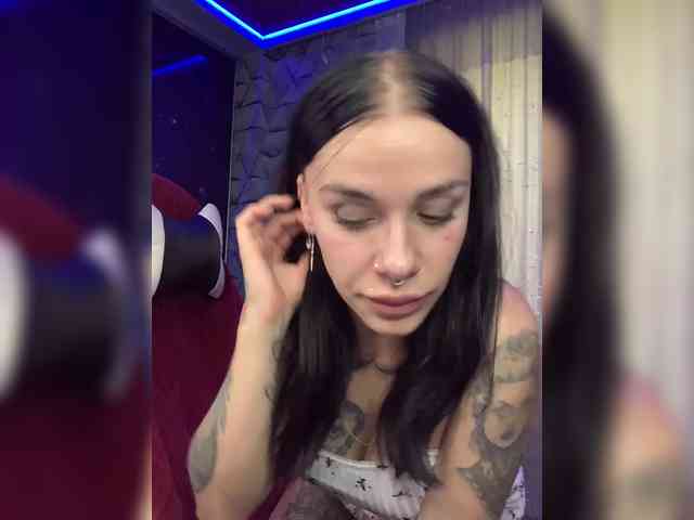 deva_maria webcam
