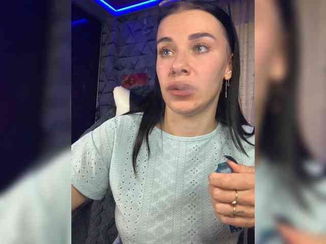 deva_maria webcam
