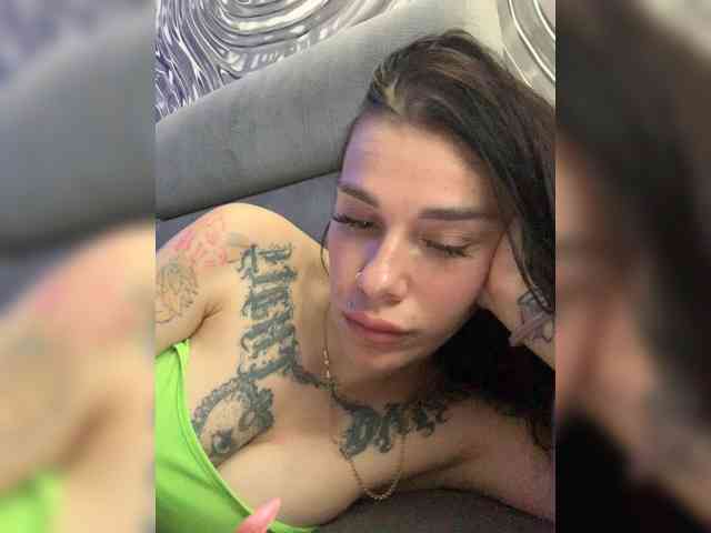 deva_maria webcam