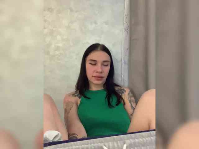 deva_maria webcam