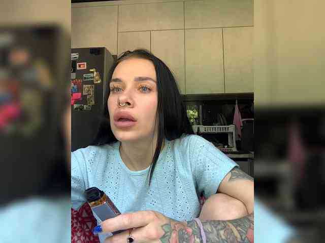 deva_maria webcam