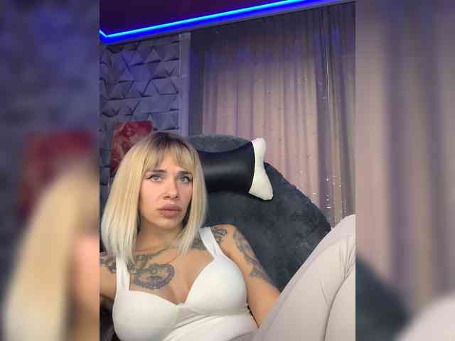 deva_maria webcam